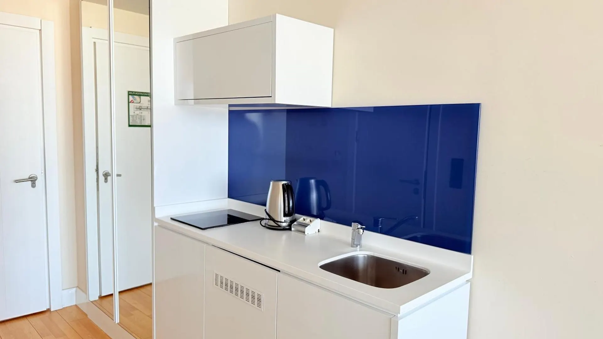 Orbi City Aparthotel Batumi 0*,